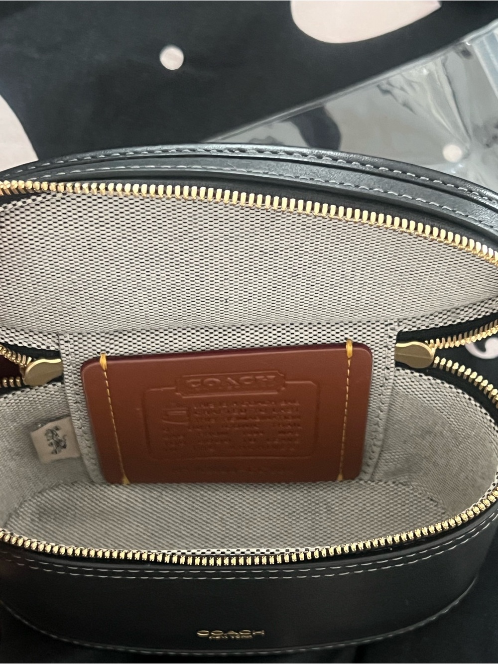 Coach Trail Bag 15 - Picture 4 of 5
